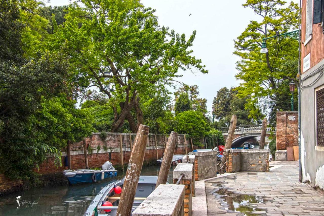 Monolocale La Corte Biennale Venesia Bagian luar foto